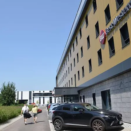 Premier Inn Lindau Hotell 3*